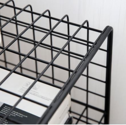 İskandinav Metal Tel Kafes Ayaklı (Grid) Yan Sehpa 65x40x30